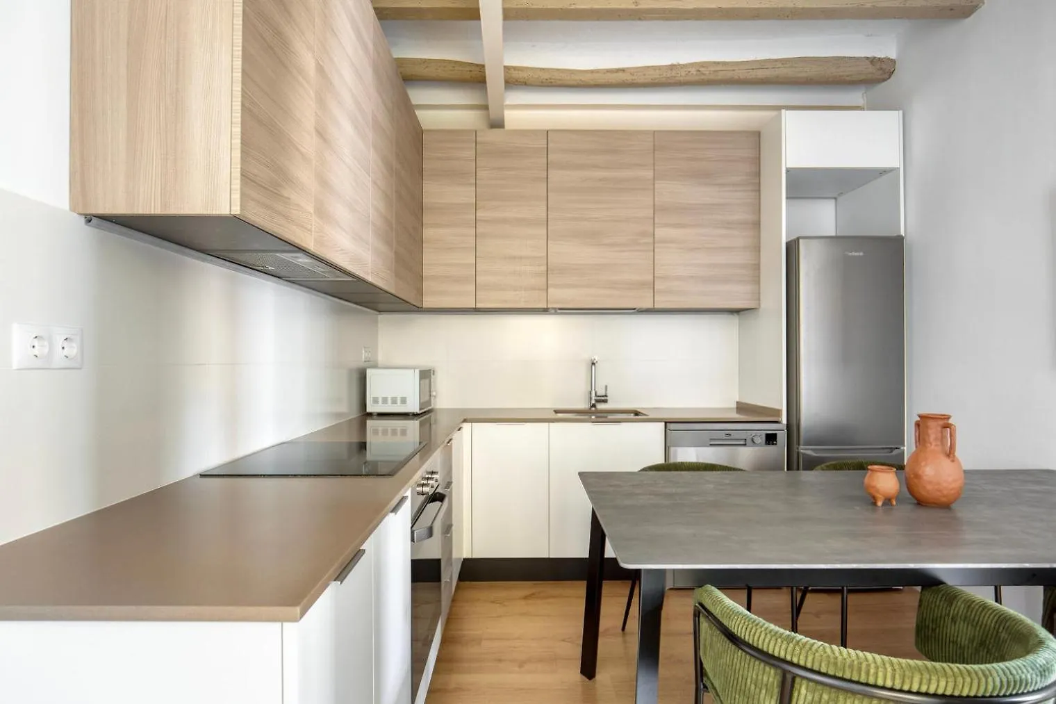 Blueground Sarria Nr Old Town Bcn-103 Appartement Barcelona