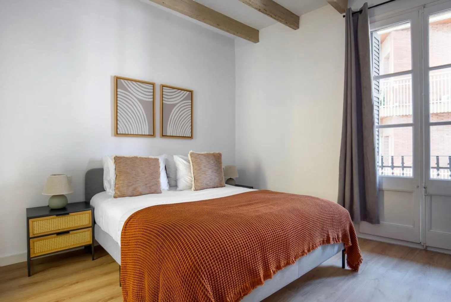 Blueground Sarria Nr Old Town Bcn-103 Appartement Barcelona